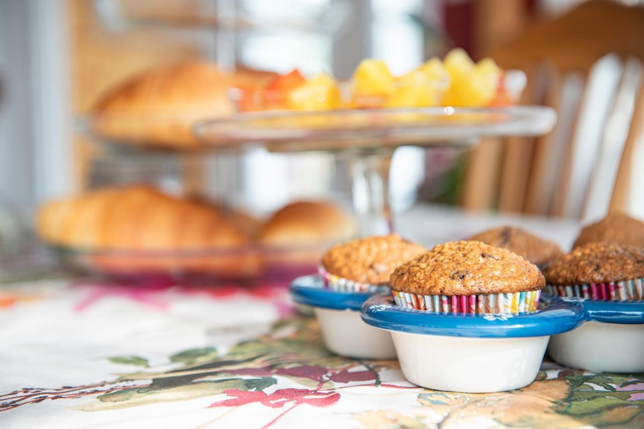 Bed & Cafe Petit Papillon Bed & Breakfast Grandes Bergeronnes Bagian luar foto